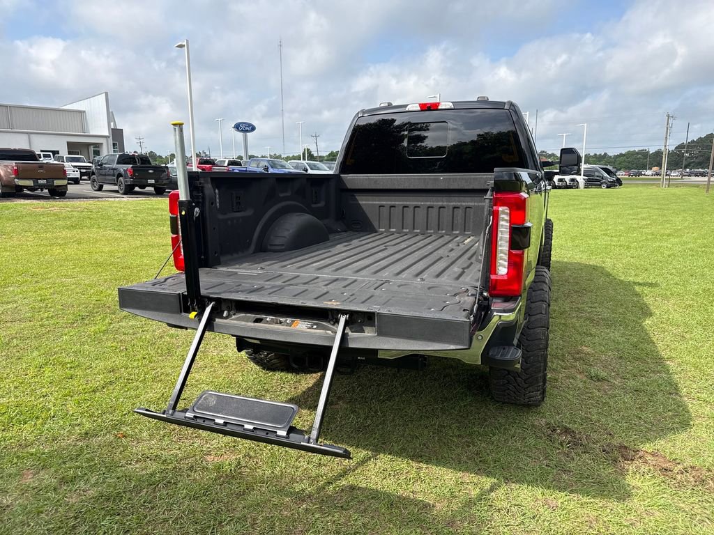 Used 2024 Ford F250 Lariat w/ Lariat Ultimate Package image 47