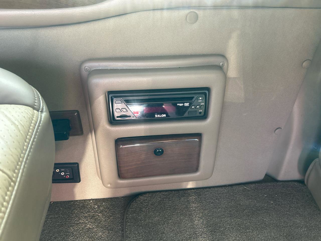 Used 2012 Ford E-150 and Econoline 150 w/ RV Plus Pkg image 23