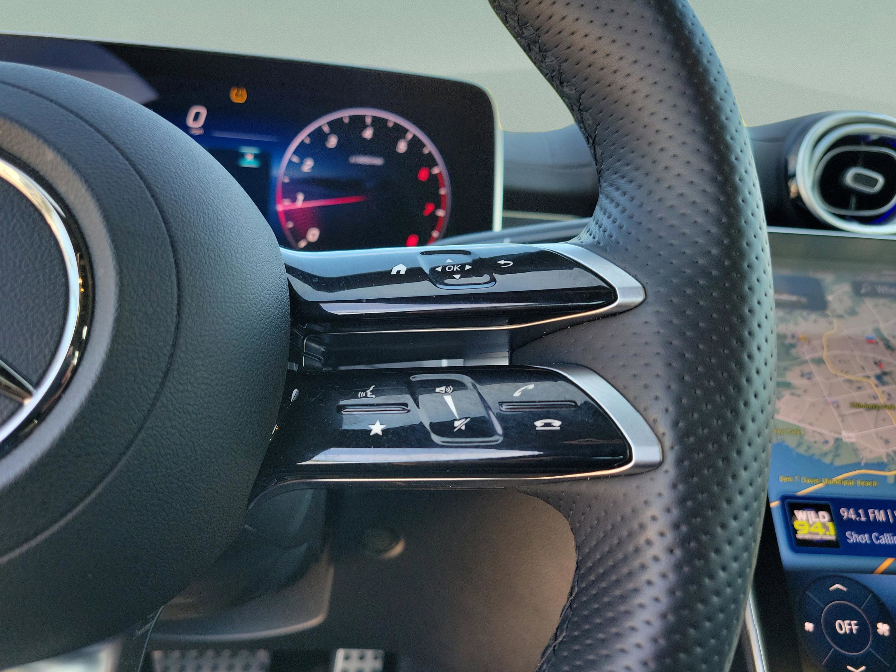 Used 2025 Mercedes-Benz C 300 Sedan image 18