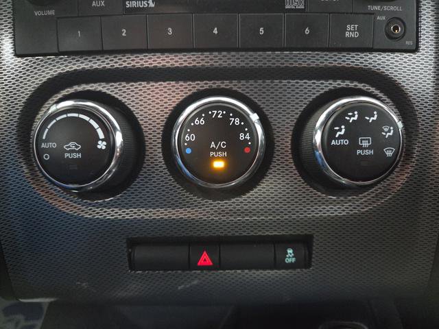 Used 2012 Dodge Challenger R/T image 15