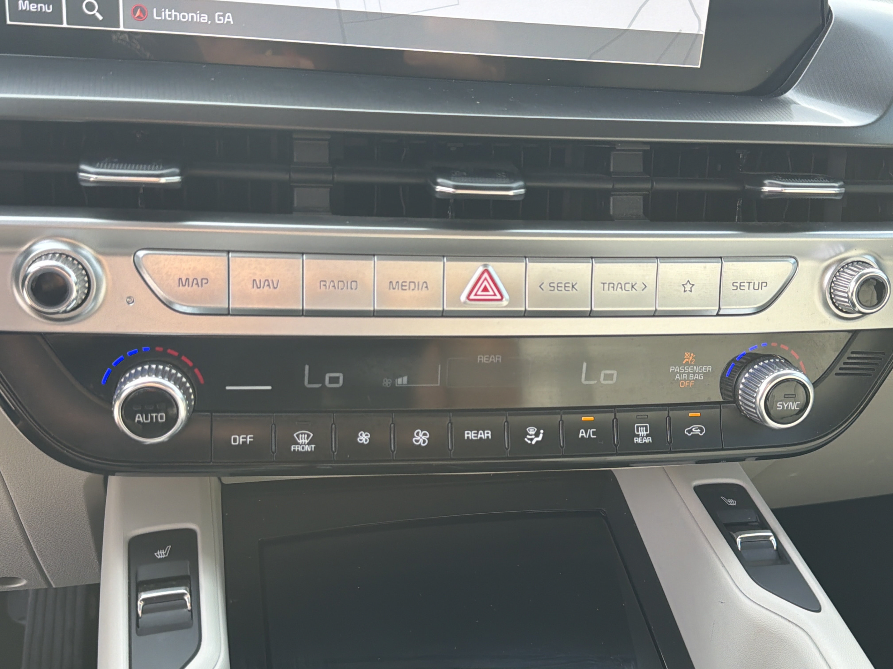 Certified 2024 Kia Telluride S w/ S Sunroof Package FWD image 15