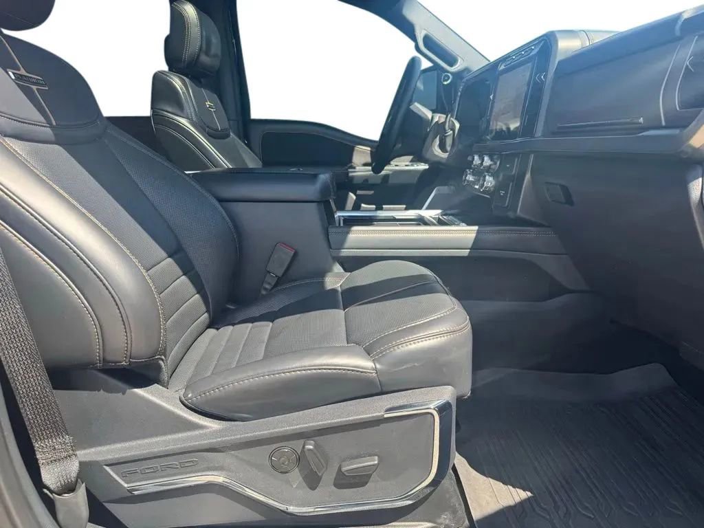 Used 2024 Ford F250 Platinum AWD/4WD image 14