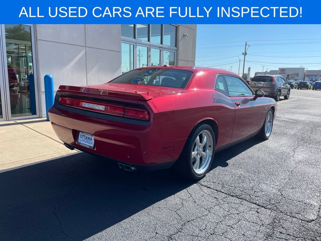 Used 2012 Dodge Challenger R/T RWD image 5