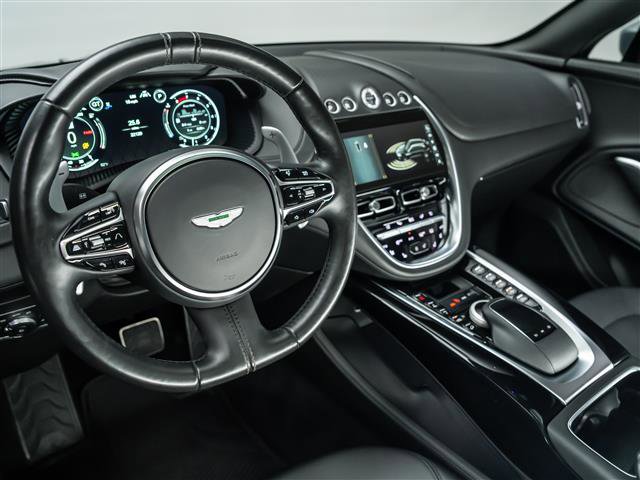 Used 2021 Aston Martin DBX Base image 3