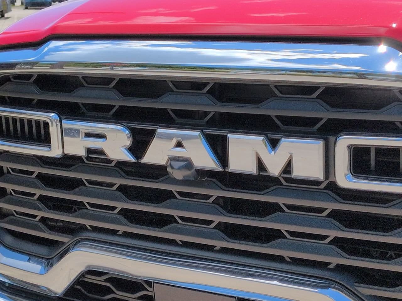 Used 2026 RAM 2500 Big Horn AWD/4WD image 5