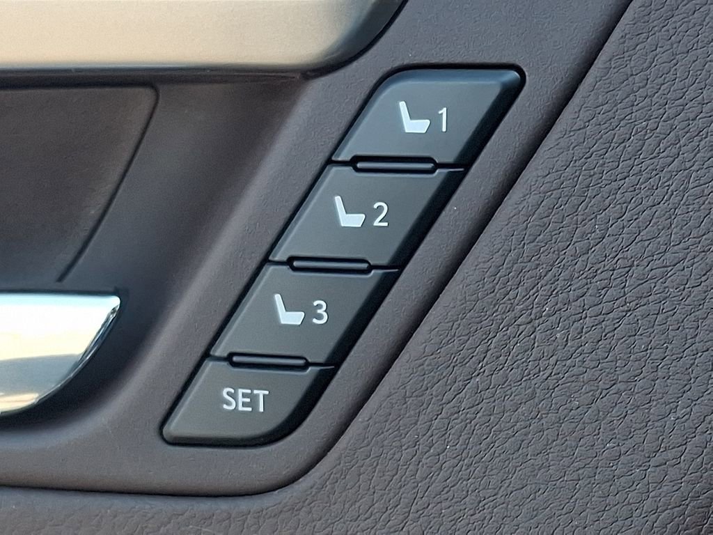 Used 2017 Lexus RX 350 AWD image 28