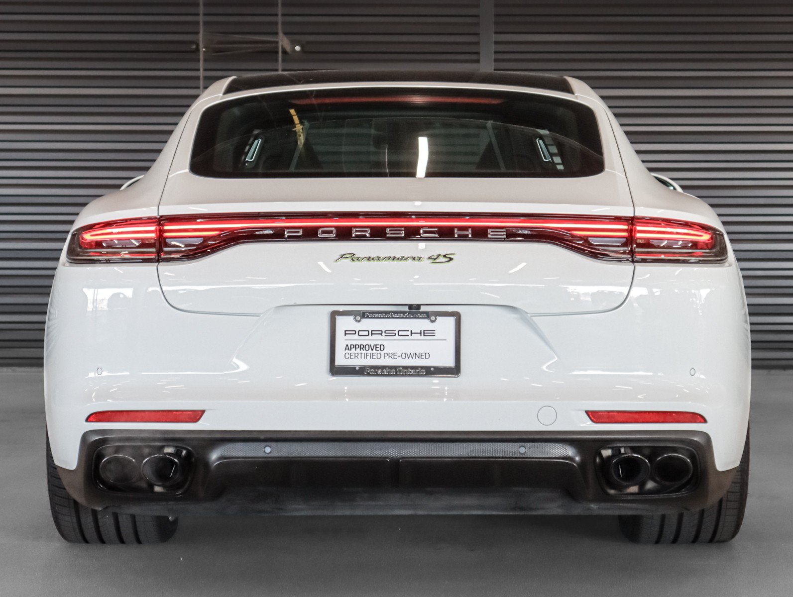 Certified 2023 Porsche Panamera 4S AWD/4WD image 9