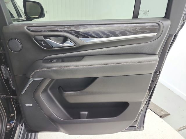 Used 2021 GMC Yukon XL Denali w/ Denali Premium Package image 47