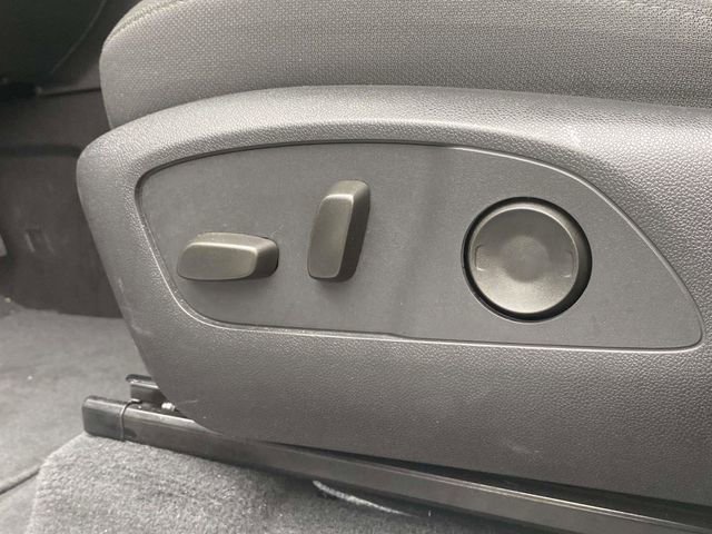 Used 2025 GMC Acadia Elevation image 18