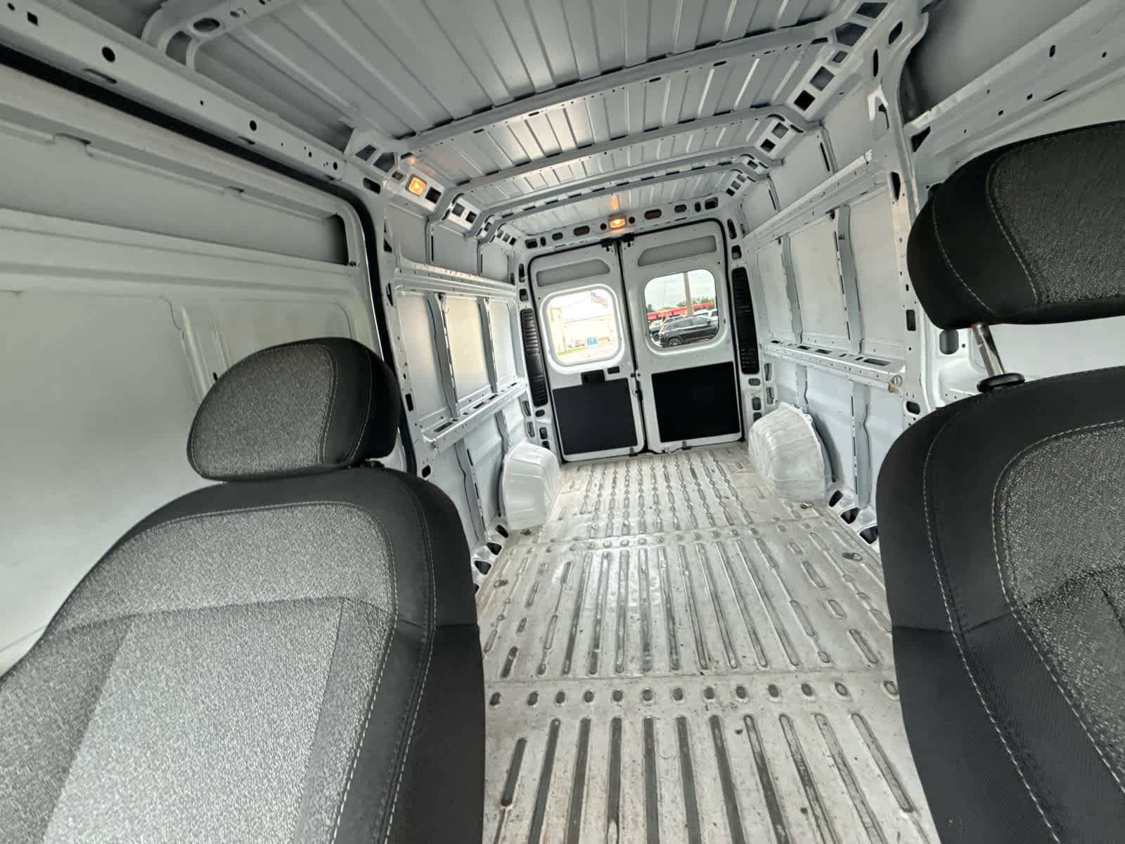 Used 2023 RAM ProMaster 2500 FWD image 53
