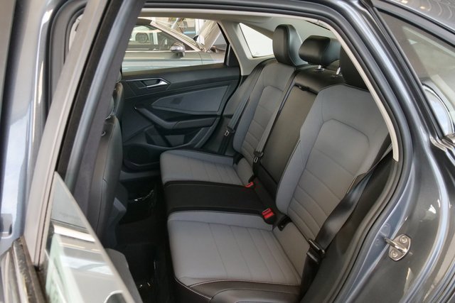 New 2026 Volkswagen Jetta SE image 12