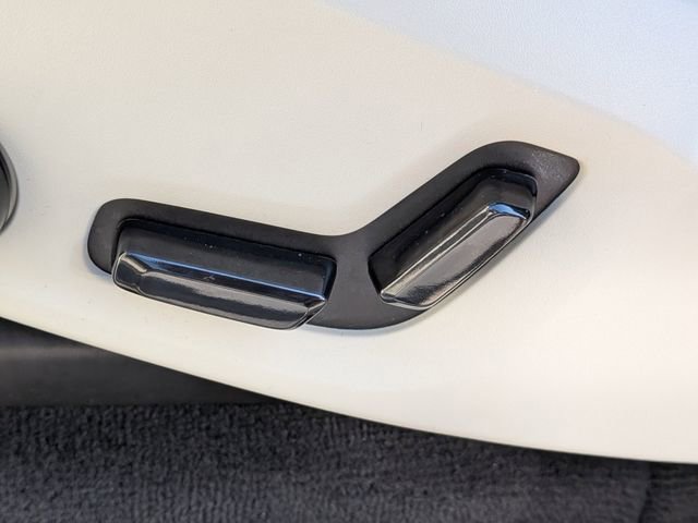 Used 2023 Volvo XC90 B6 Plus w/ Protection Package Premier image 26