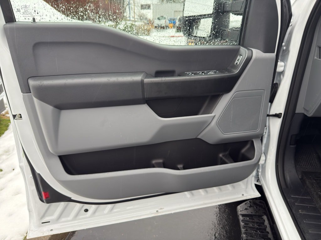 New 2026 Ford F250 4x4 SuperCab Super Duty image 11
