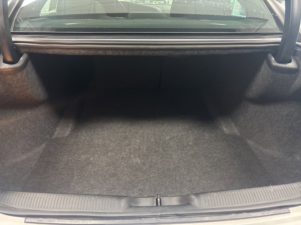 Used 2023 Dodge Charger SXT image 5