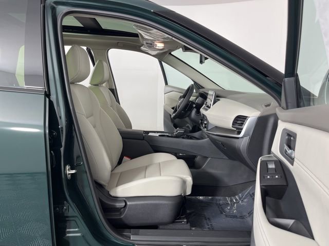 New 2026 Nissan Rogue Dark Armor image 39