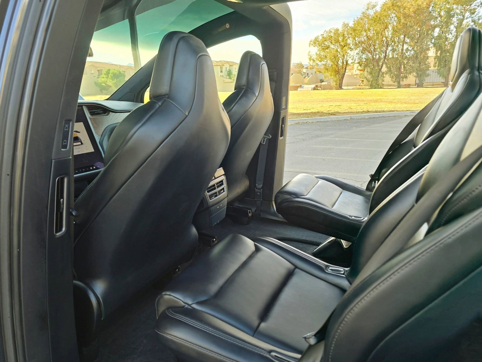 Used 2019 Tesla Model X Long Range AWD/4WD image 37