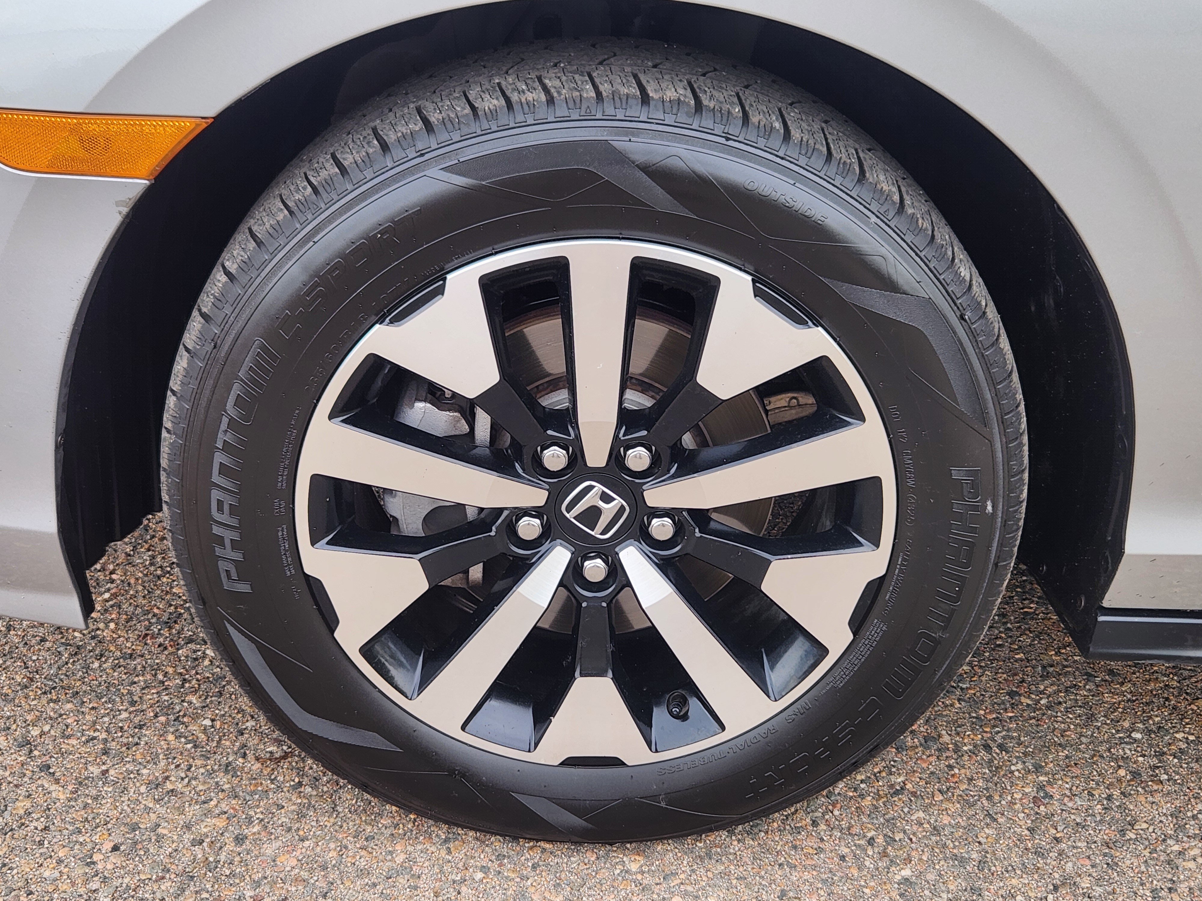 Used 2025 Honda Odyssey EX-L image 7