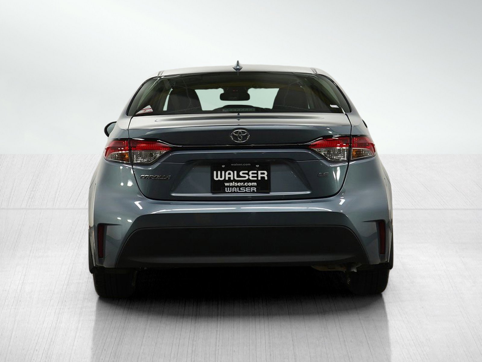 Used 2024 Toyota Corolla LE image 4