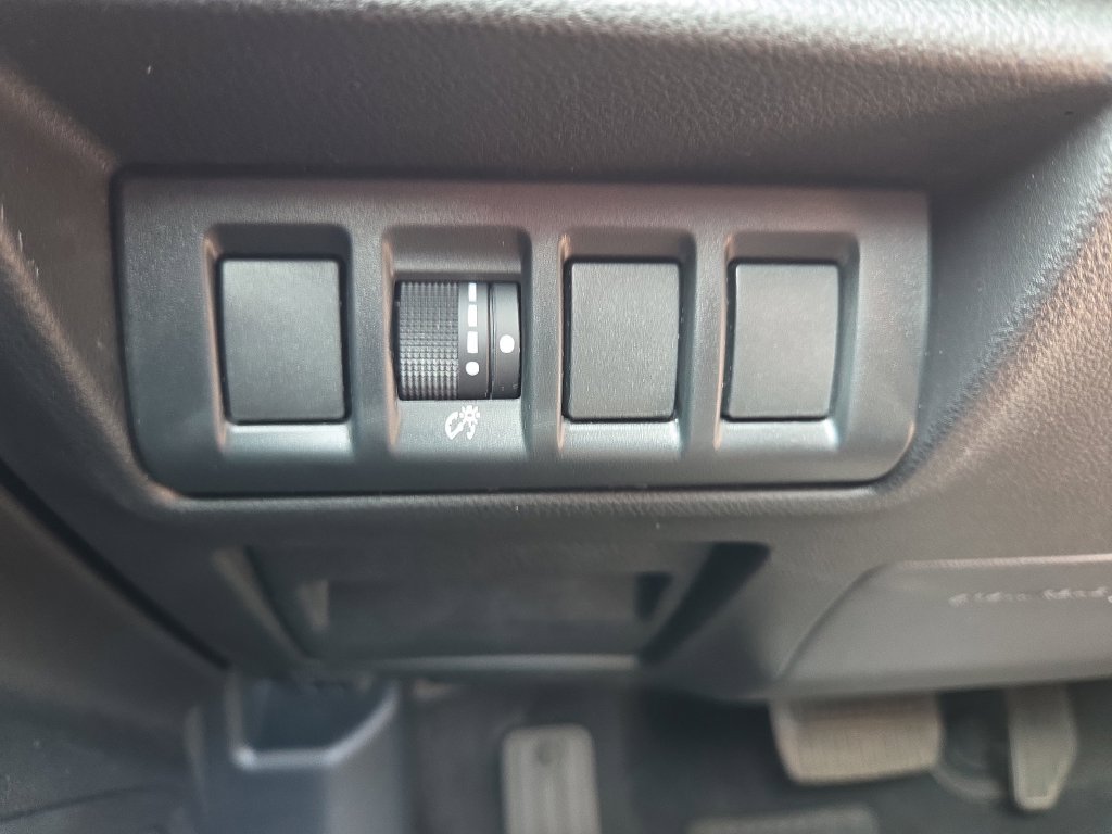 Certified 2023 Subaru Outback AWD/4WD image 27
