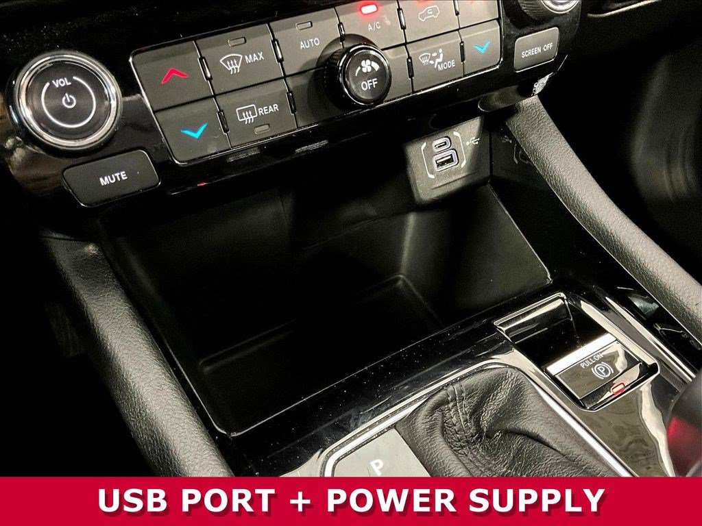 New 2023 Jeep Compass Latitude w/ Convenience Group AWD/4WD image 15