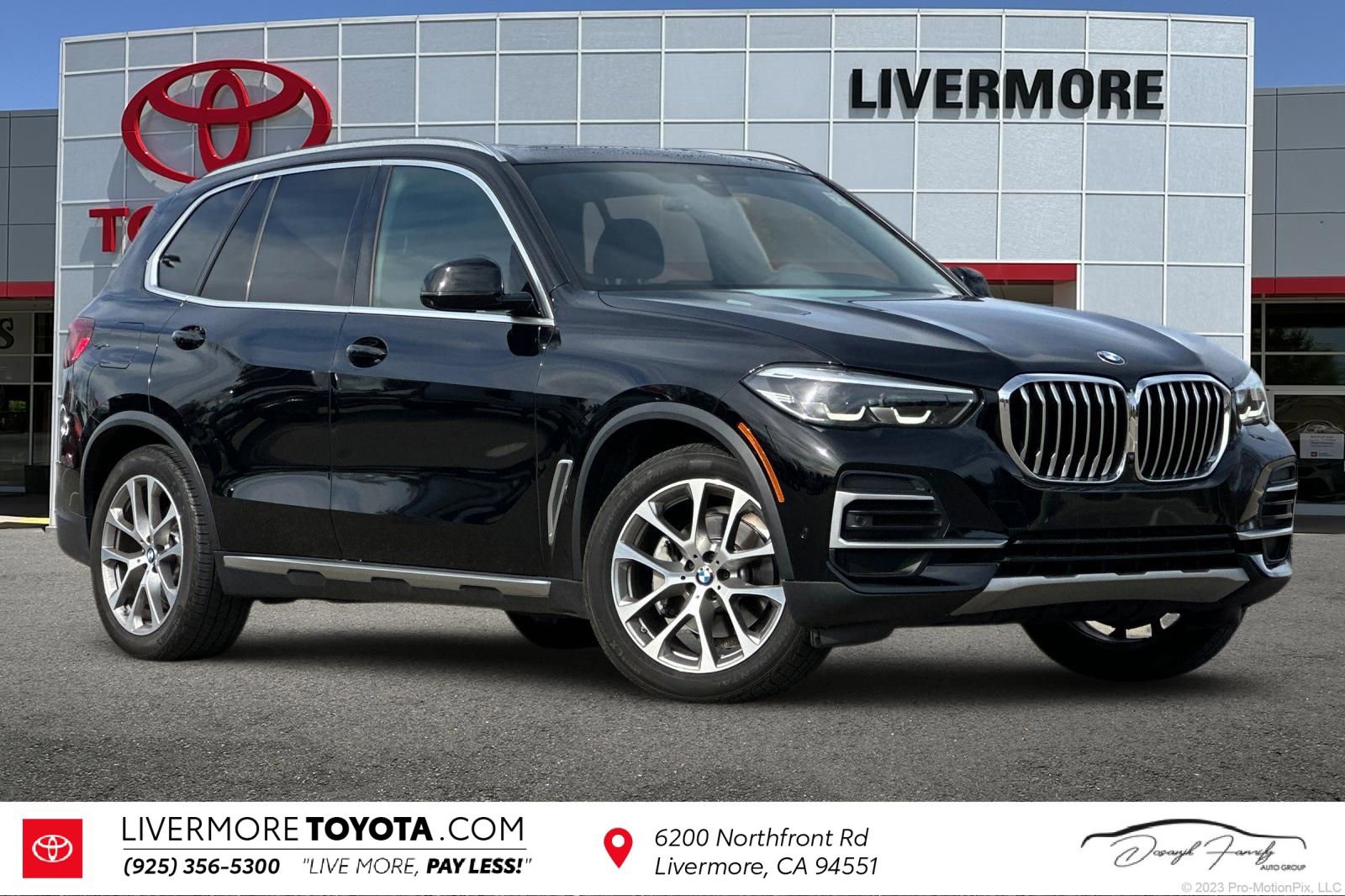 Used 2022 BMW X5 xDrive40i w/ Parking Assistance Package