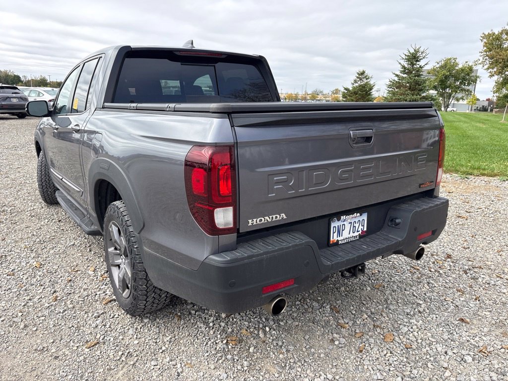 Used 2025 Honda Ridgeline TrailSport image 8