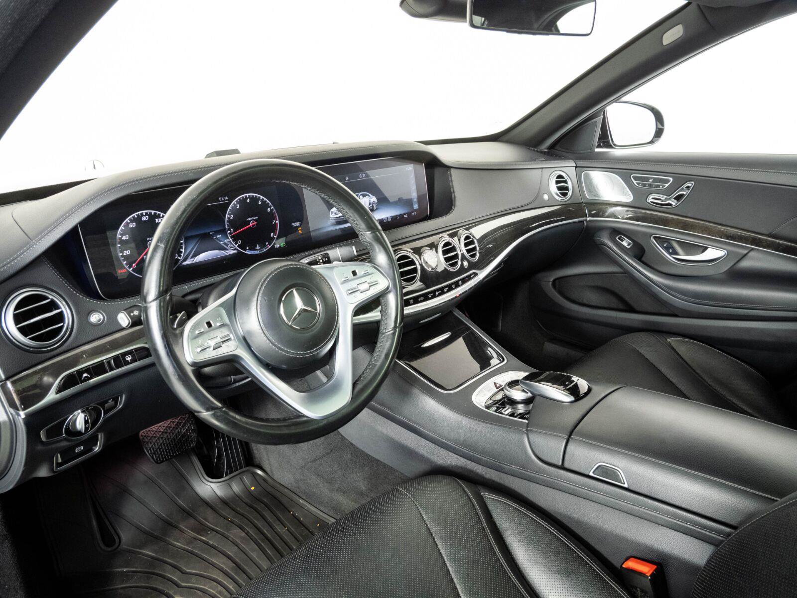 Used 2019 Mercedes-Benz S 450 Sedan image 4