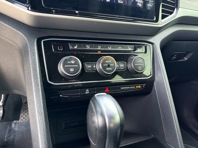 Used 2023 Volkswagen Atlas Cross Sport SE w/ Black Wheel Package FWD image 25