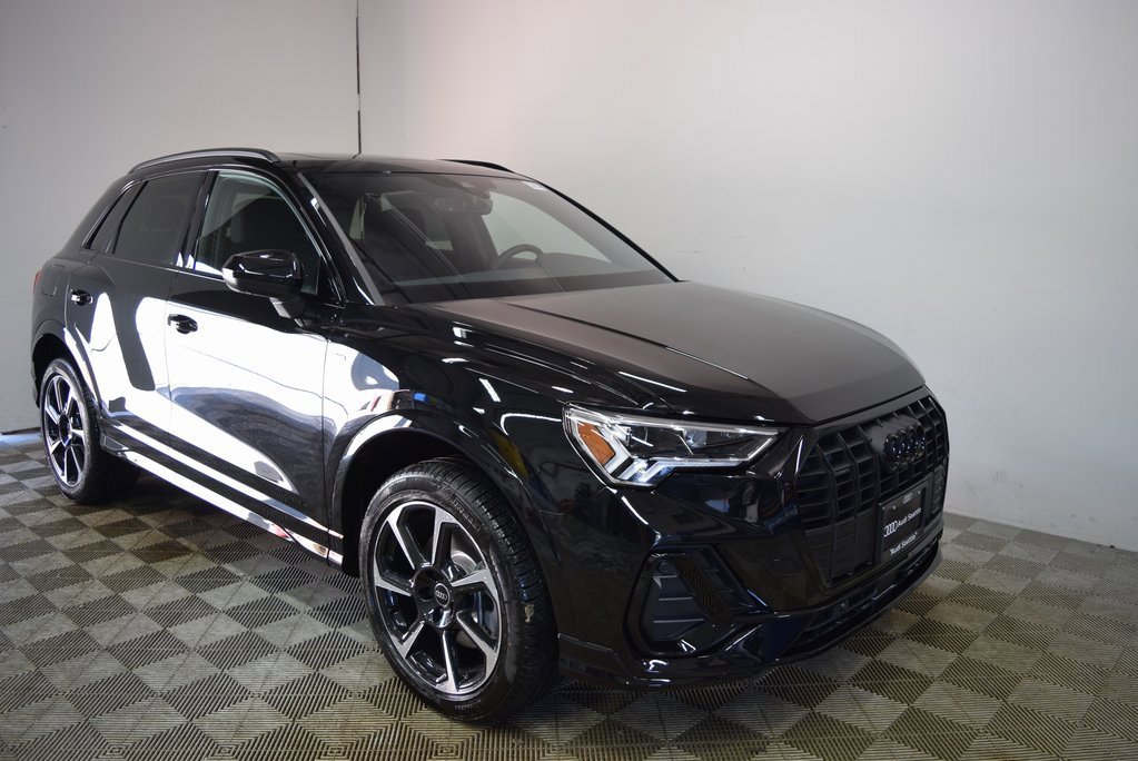 New 2025 Audi Q3 2.0T Premium Plus image 1