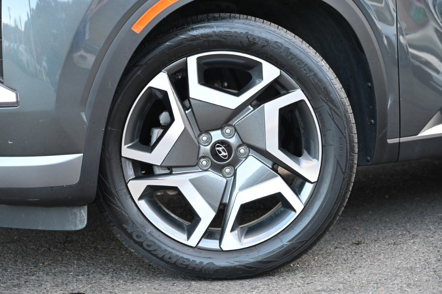 Used 2023 Hyundai Palisade SEL w/ Cargo Package image 10