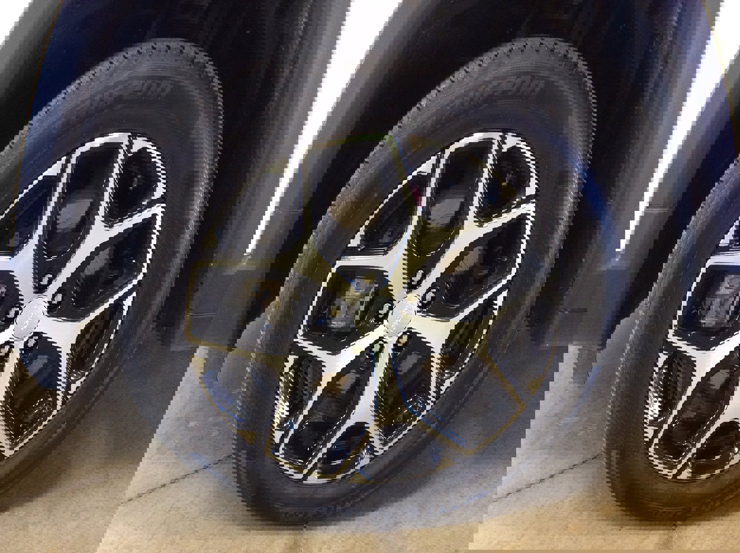 Used 2024 Jeep Compass Limited AWD/4WD image 9