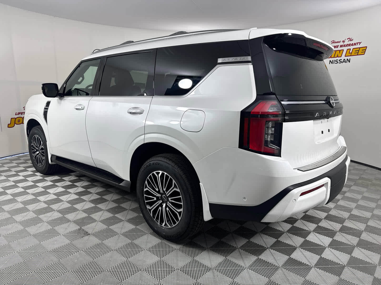 New 2026 Nissan Armada SL image 3