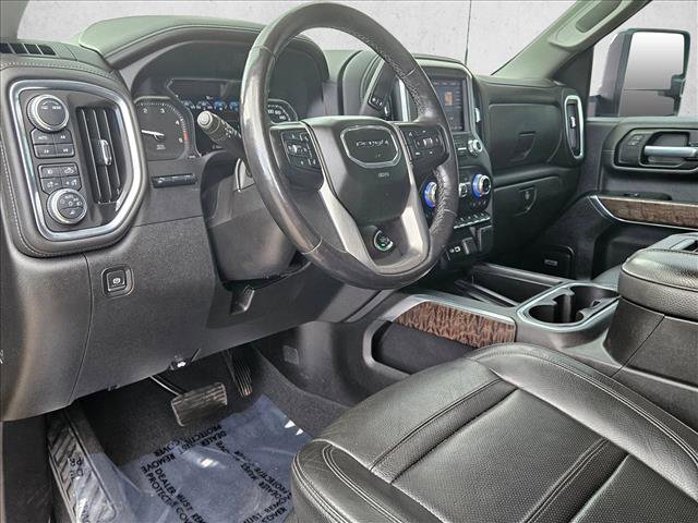 Used 2021 GMC Sierra 3500 Denali w/ Denali Ultimate Package image 9