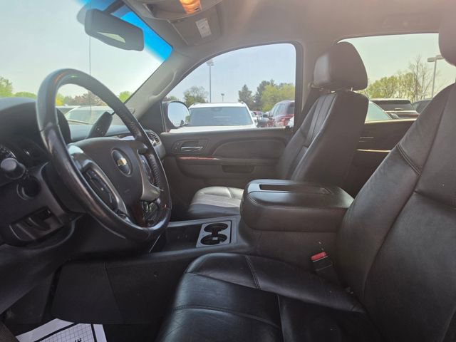 Used 2012 Chevrolet Avalanche LT w/ All-Star Edition AWD/4WD image 15