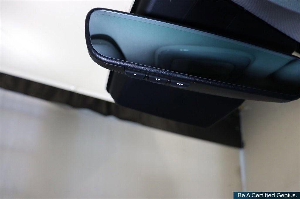 Used 2025 Hyundai Ioniq 5 SEL image 5