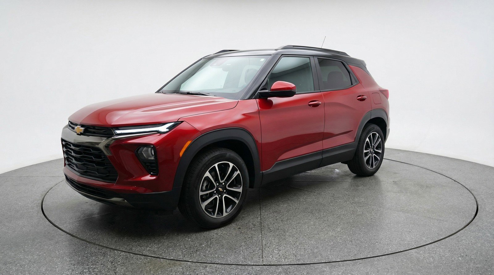 Used 2025 Chevrolet TrailBlazer LT image 3