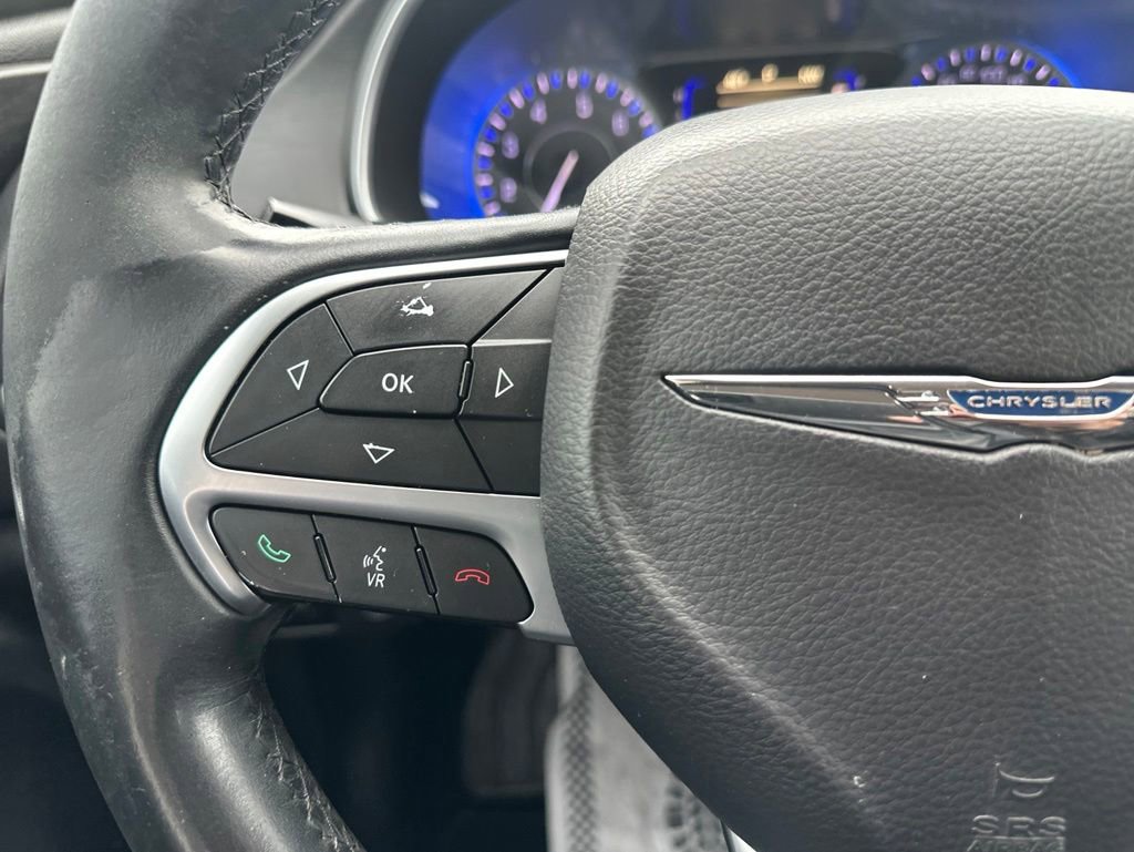 Used 2017 Chrysler 200 Limited Platinum FWD image 15
