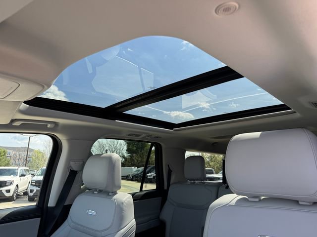 Used 2025 Ford Expedition Max Platinum image 27