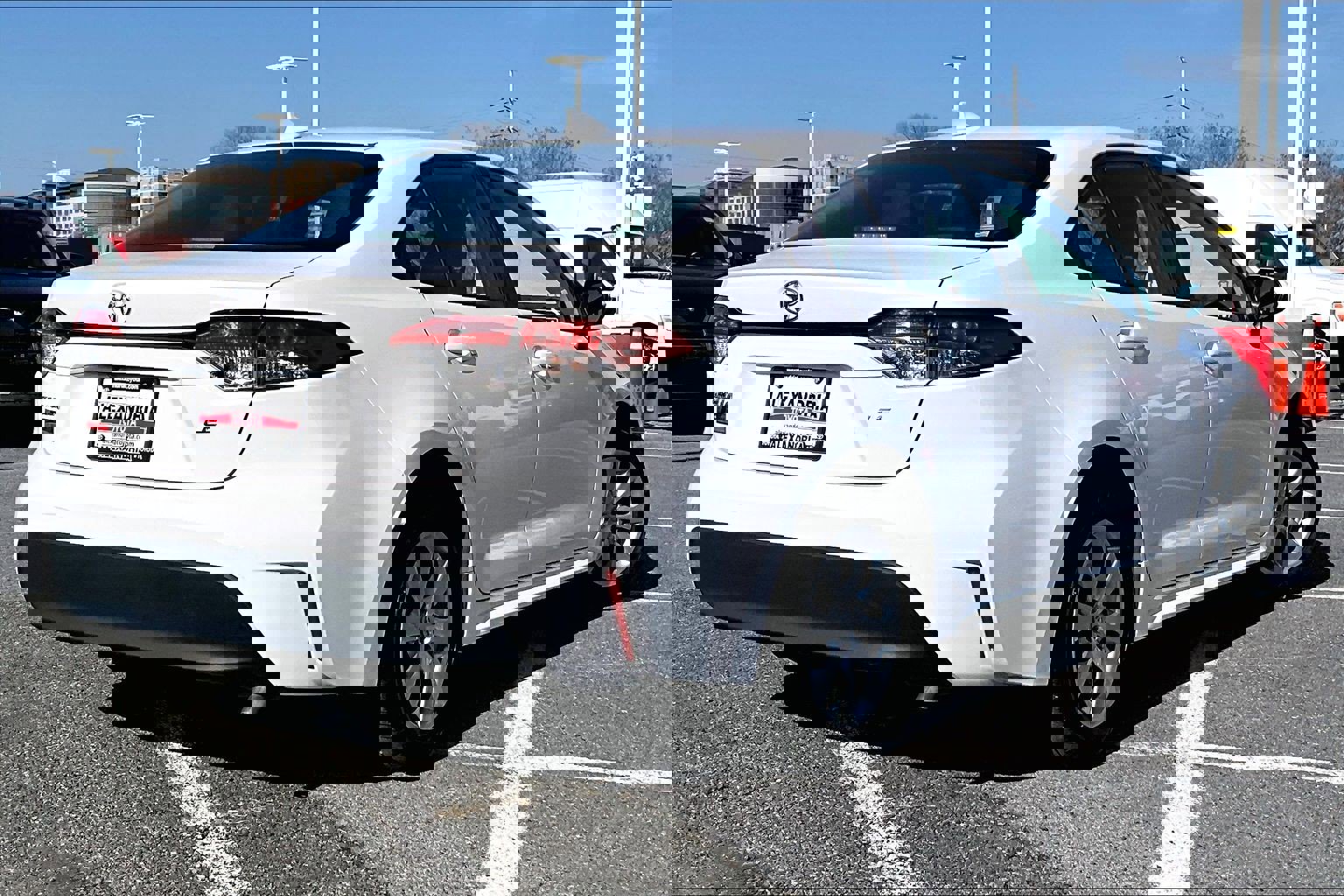 Used 2023 Toyota Corolla LE image 12