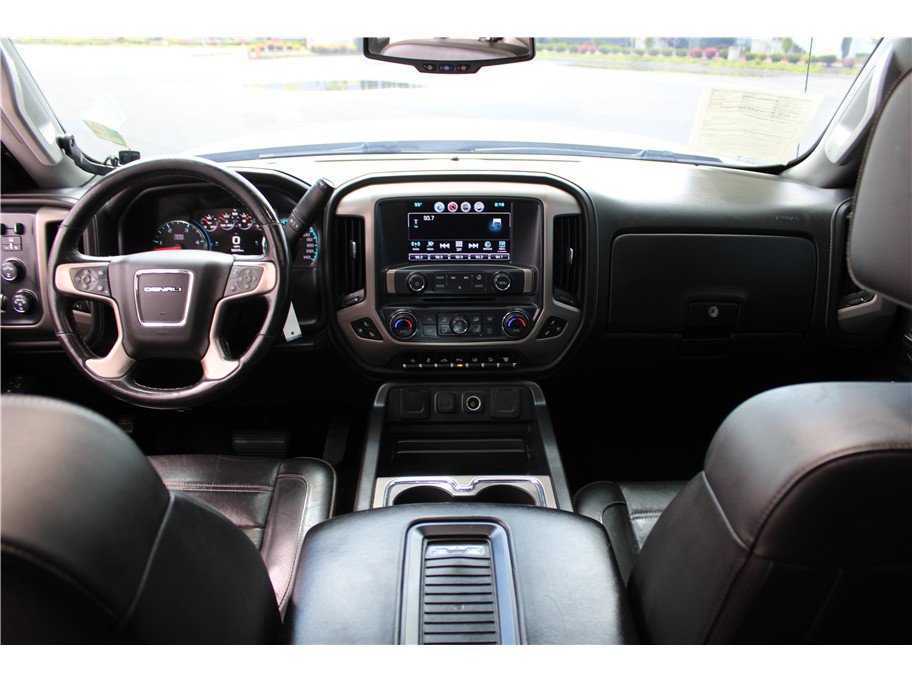 Used 2019 GMC Sierra 3500 Denali w/ Duramax Plus Package AWD/4WD image 10