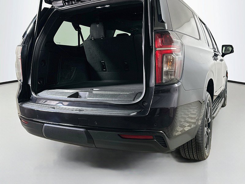 Used 2024 Chevrolet Suburban RST w/ Luxury Package AWD/4WD image 27
