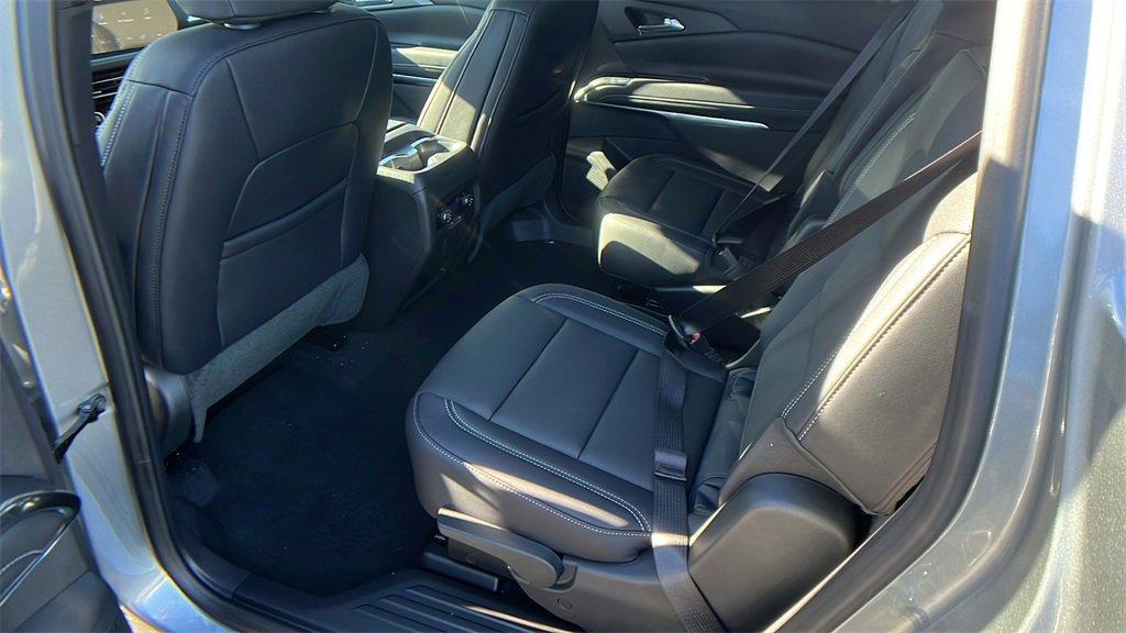 New 2026 Chevrolet Traverse LT w/ Driver Confidence Package image 17