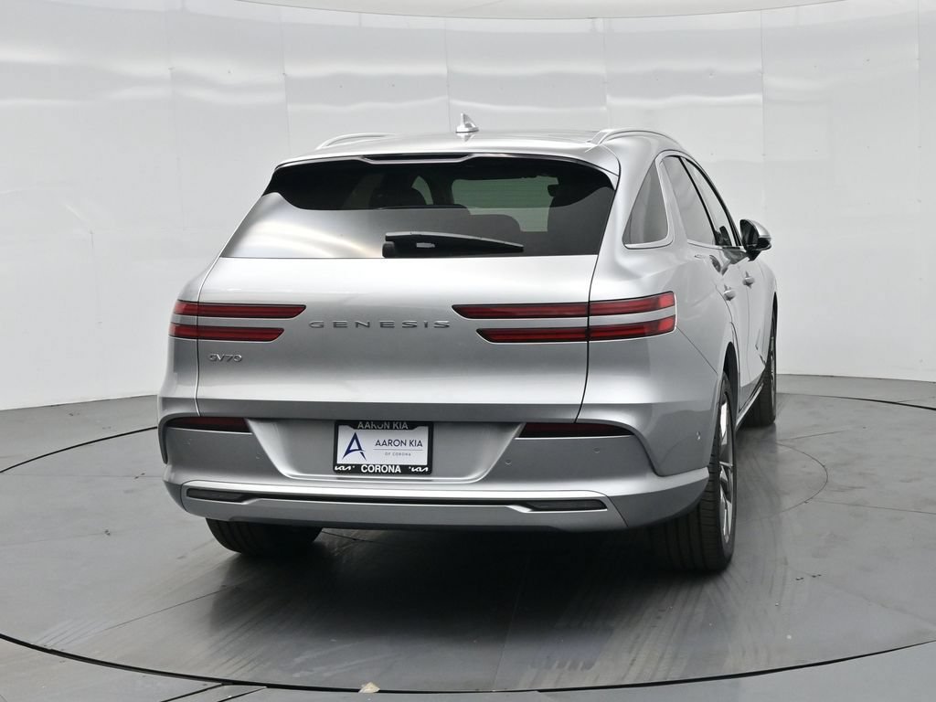 Used 2025 Genesis Electrified GV70 w/ Prestige Package AWD/4WD image 33