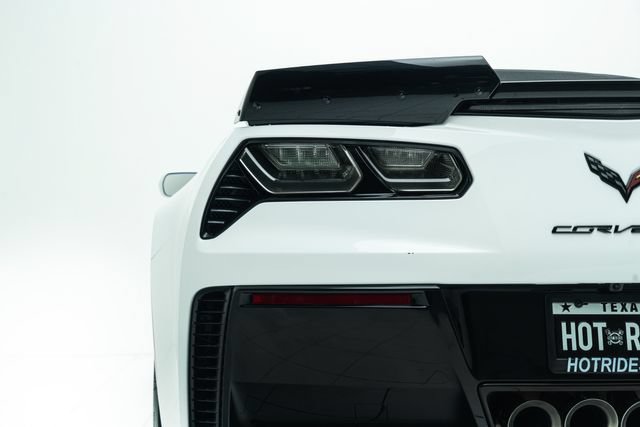 Used 2017 Chevrolet Corvette Z06 RWD image 19