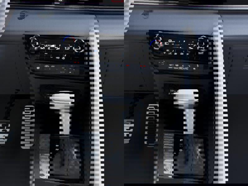 New 2026 Hyundai Elantra SEL Sport Premium image 16