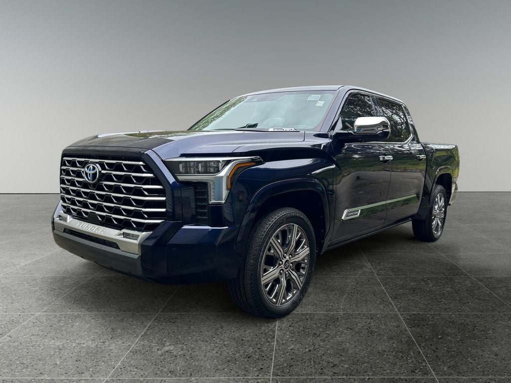 Used 2024 Toyota Tundra Capstone AWD/4WD image 3