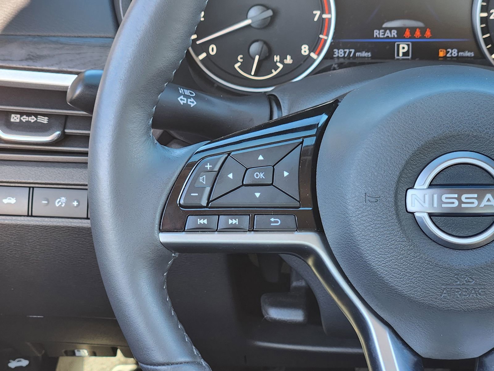 Used 2024 Nissan Altima 2.5 SL image 33