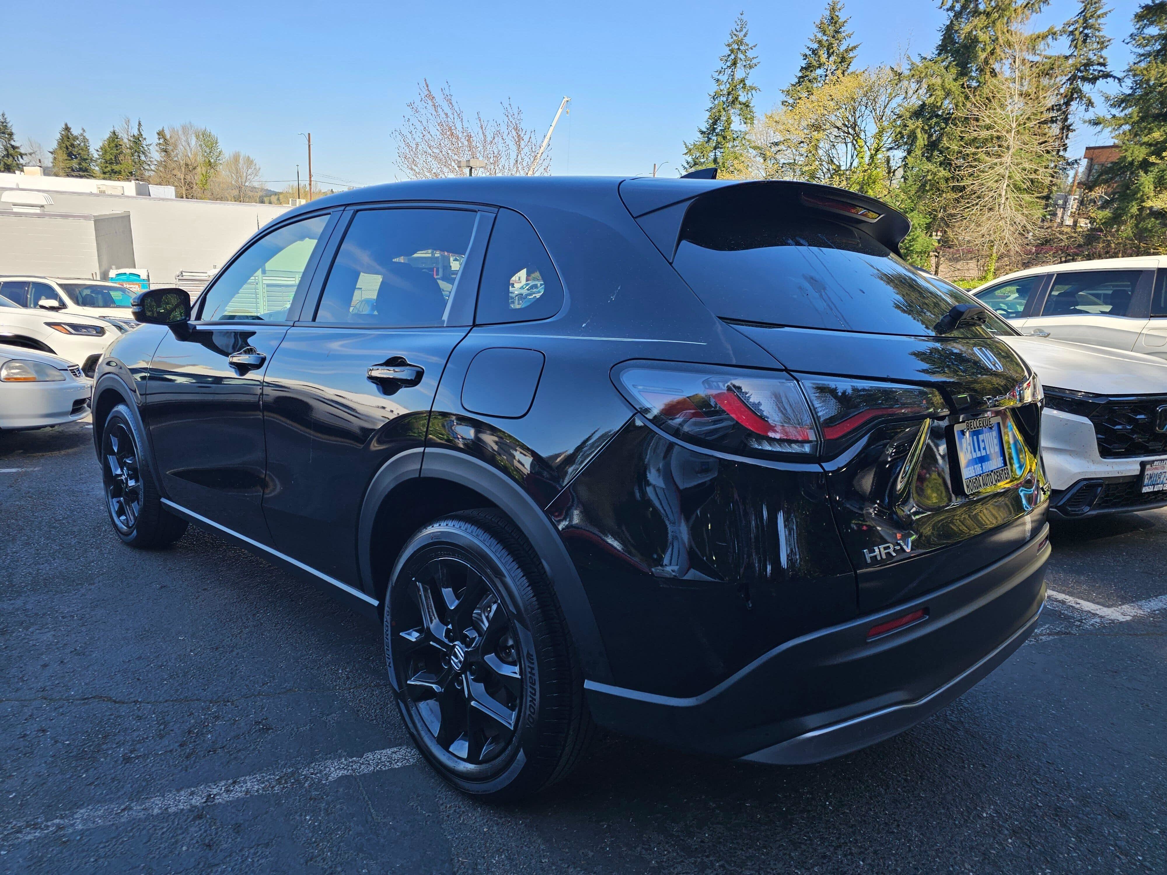 Certified 2025 Honda HR-V Sport image 5