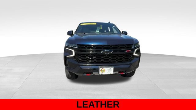Used 2024 Chevrolet Suburban Z71 w/ Luxury Package AWD/4WD image 10