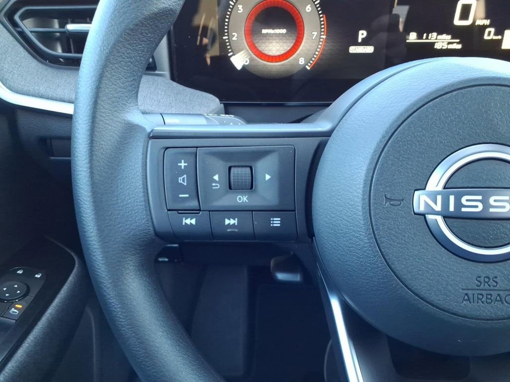 New 2025 Nissan Kicks SV image 14